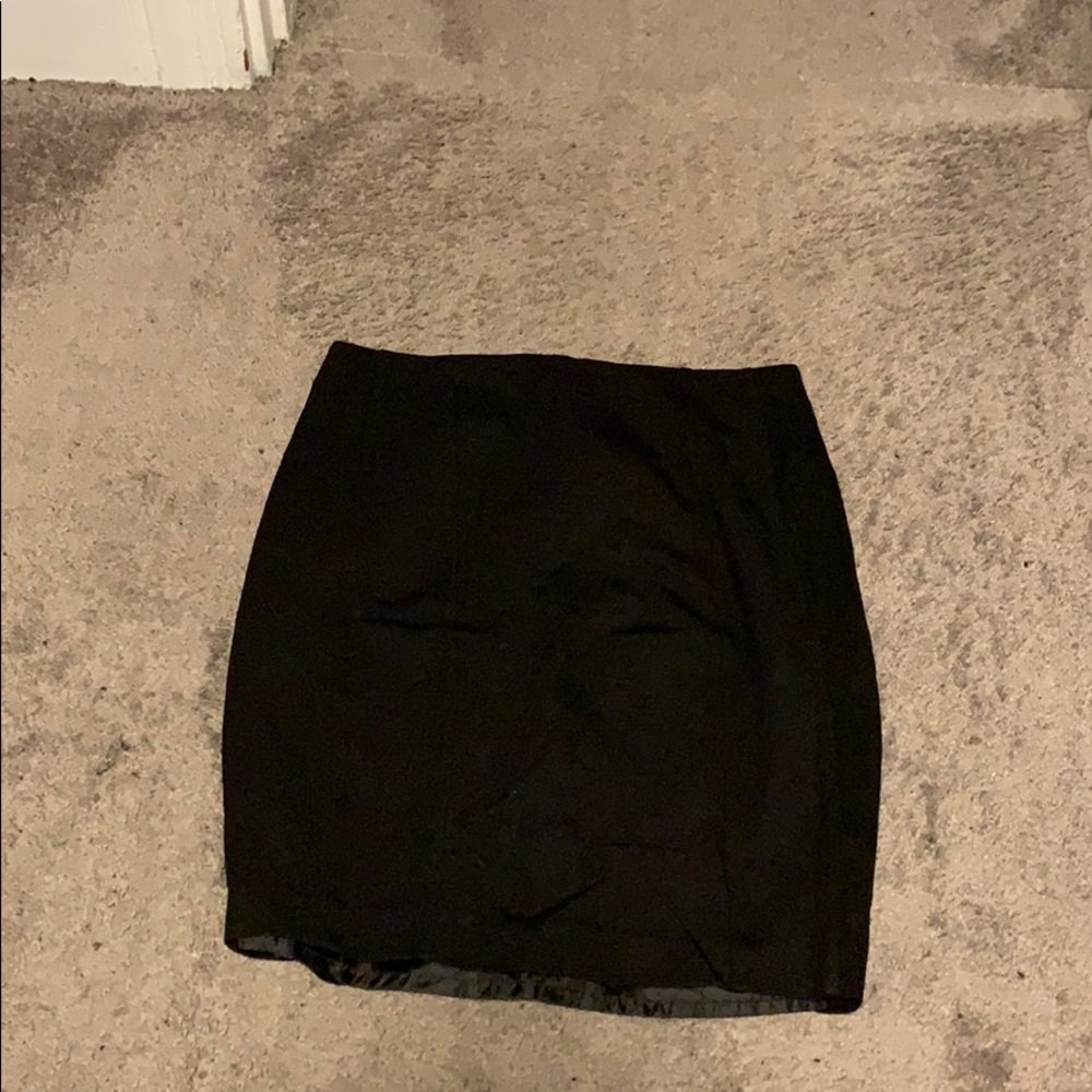 Express Pencil Skirt